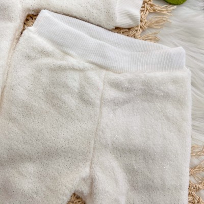 Conj. Jaqueta com Listras Douradas e Calça de Pelinho - Off White